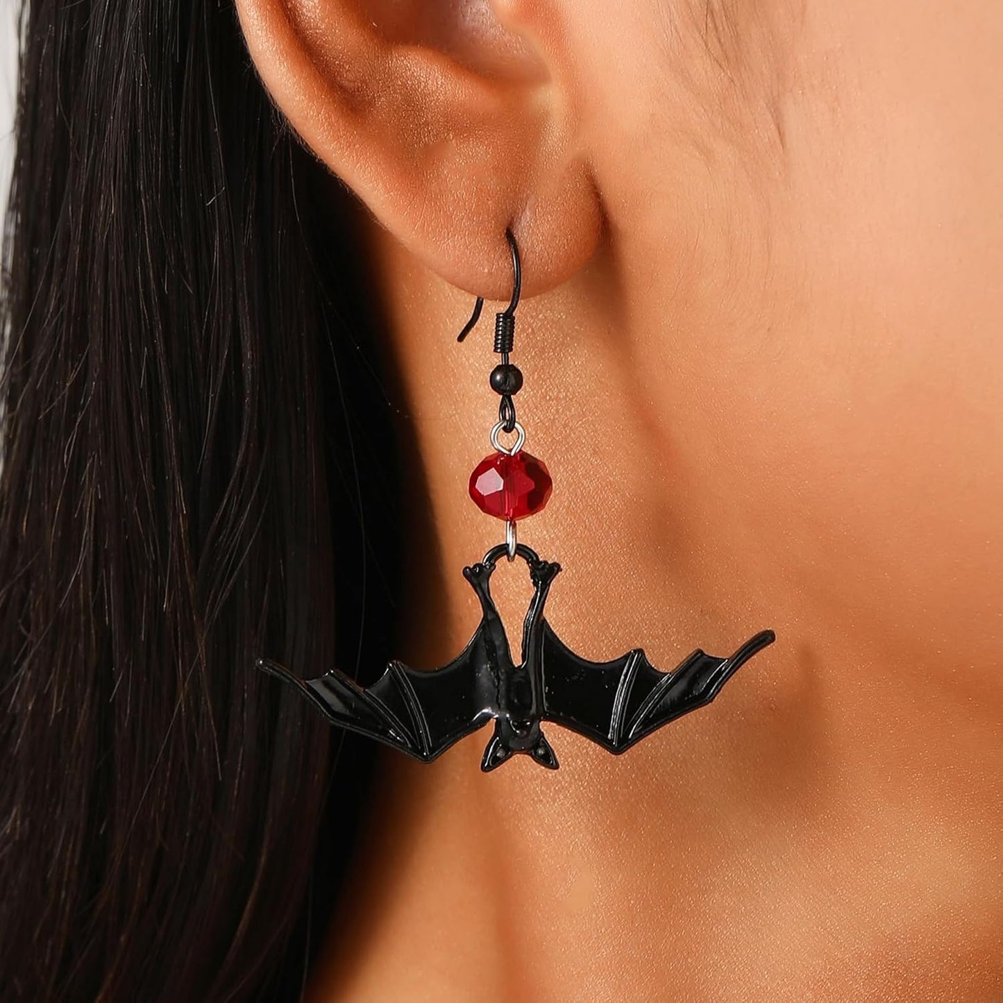 Gothic Bat Earrings for Women Black Red Crystal Spider Earring Punk Vampire Earrings Halloween Cosplay Party Jewelry